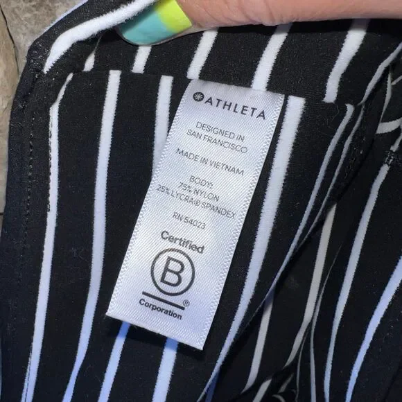 Athleta Chaturanga Leggings Women’s M Black White Stripe - Picture 8 of 9